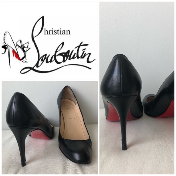 Christian Louboutin Shoes - WOW SALE!👠 Christian Louboutin Red Sole Pump!!!